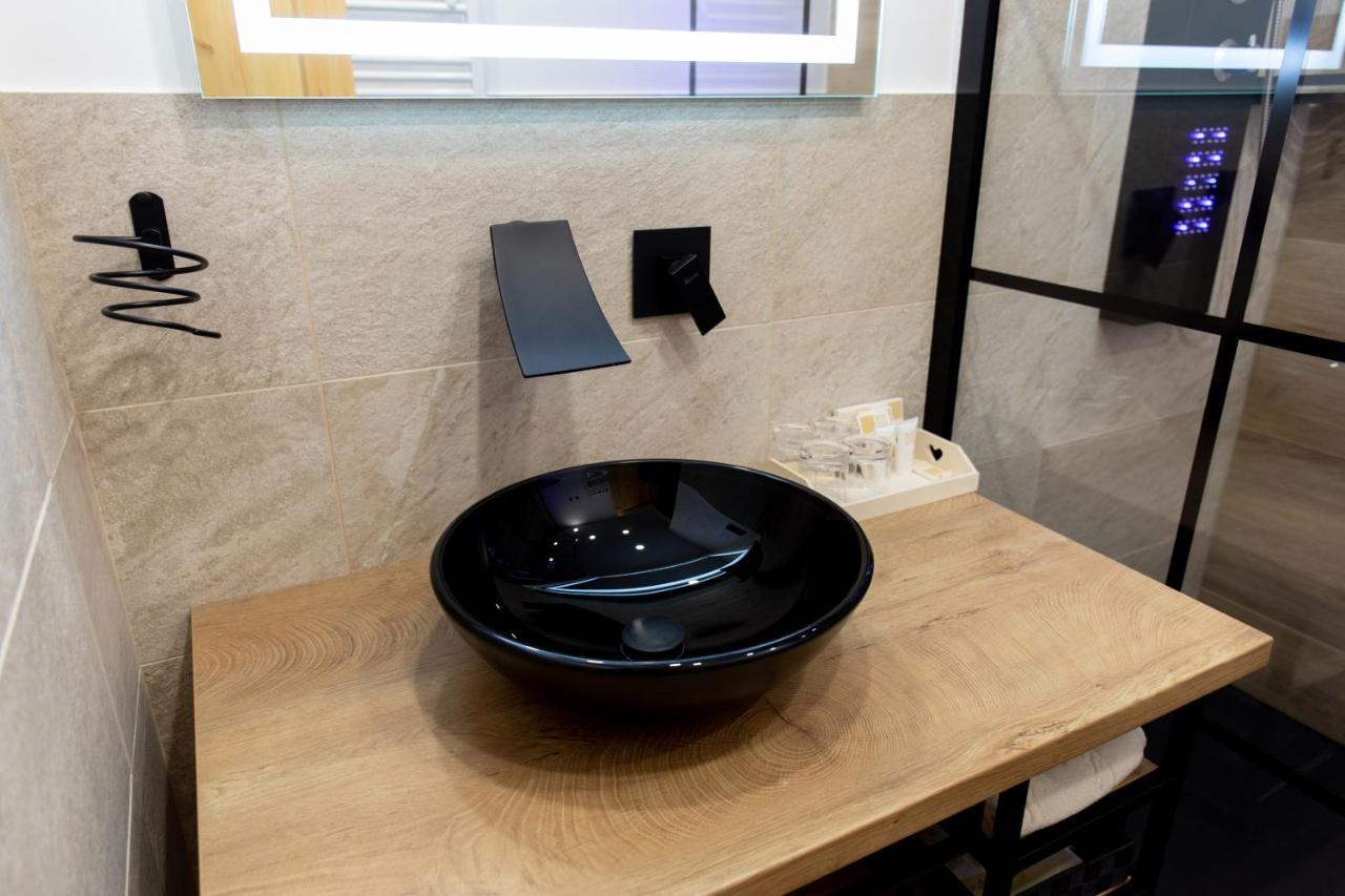 Honey Apartment *