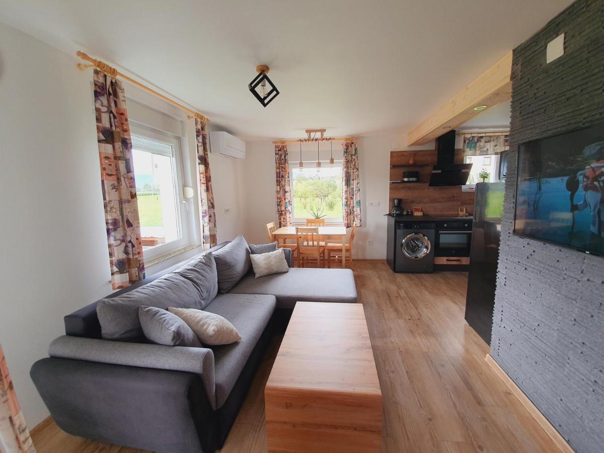 Honey Apartment *